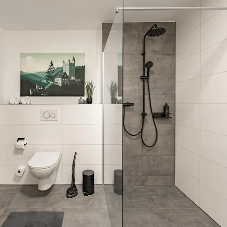 Apartamento #6 Jsliving Premium - Balkon Mit Aussicht Highspeed Wlan Smart Tv Kostenlose Parkplaetze *