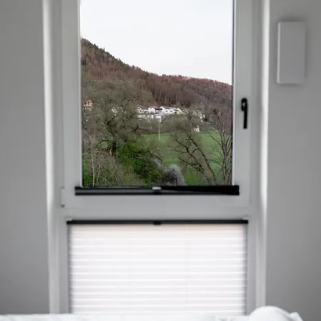 Apartamento #6 Jsliving Premium - Balkon Mit Aussicht Highspeed Wlan Smart Tv Kostenlose Parkplaetze *