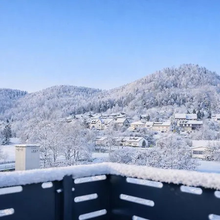 #6 Jsliving Premium - Balkon Mit Aussicht Highspeed Wlan Smart Tv Kostenlose Parkplaetze Apartamento
